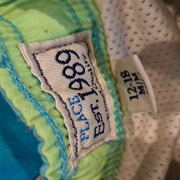 12-18 month swimming trunks - Picture 2 of 2